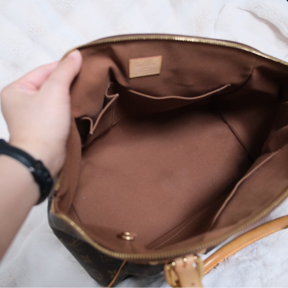 LOUIS VUITTON TIVOLI GM IN MONOGRAM - Picture 5 of 16